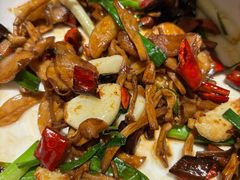 橄榄油炒野山菌-关东小磨东北菜(漕河泾印象城店)