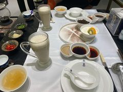 -红鼎豆捞·非遗鲍皇汤火锅(宝丰路店)