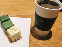 -星巴克臻选(郑州国贸360广场店)