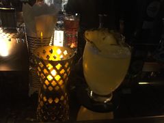 -Whisper Bar 