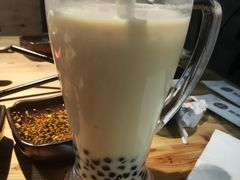 -湊湊火锅·茶憩(杭州湖滨银泰in77店)