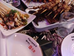 -路边边.炒菜烧烤.音乐餐厅(良乡长虹店)