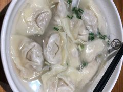 三鲜馄饨-万寿斋(IST艾尚天地店)