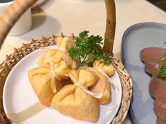 -左庭右院鲜牛肉火锅(浦江欢乐颂店)
