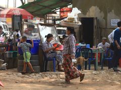 -ခြောက်ထပ်ကြီးရွှေသာလျောင်းဘုရားကြီး