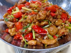 干锅肥肠-笨罗卜浏阳菜馆(太平街店)