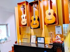 -何顺华吉他沙龙