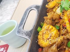 -精悦蓉(松江万达广场店)