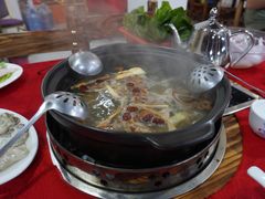 -濠轩阁特色生蚝火锅(水湾路店)