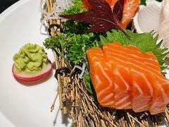 三文鱼刺身-山上下日本料理(万象城店)