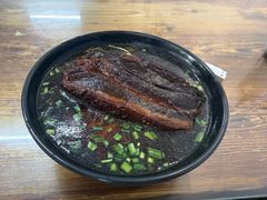 -小龙大肉面馆