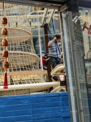 -PIPIKINGDOM皮皮王国欢乐号(欢乐海岸购物中心店)