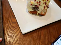 -星巴克(西安兰岛广场店)