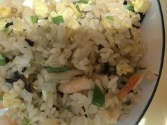 -嗨辣小聚·盘锦河蟹·海鲜烧烤龙虾(盘锦十年好店)