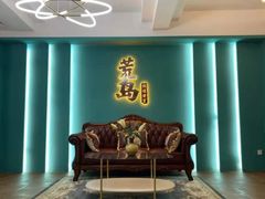 -荒岛实景沉浸密室(江汉路1店)