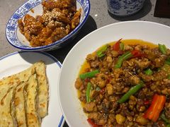 -荣家小吃(紫阳街店)