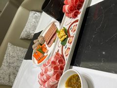 -红鼎豆捞·非遗鲍皇汤火锅(宝丰路店)