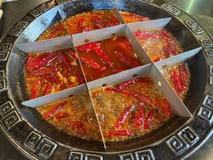 -疯狂的筷子老灶九宫格火锅