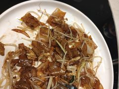 干炒牛河-煲王粤菜餐厅(中侨中心店)