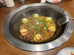 -万里闯关东铁锅炖菜馆(吉林大路店)