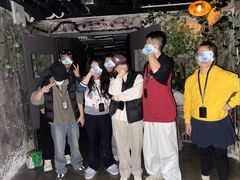 -荒岛实景沉浸密室(江汉路1店)