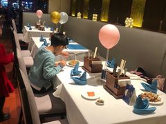 -广州万富希尔顿酒店·感趣自助餐厅·金秋蟹宴生蚝海鲜刺身烧烤