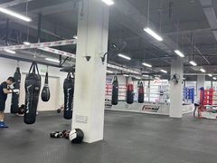 -FIGHTMAN格斗俱乐部(长宁临空店)