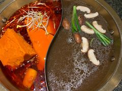 -小天鹅火锅·一线江景洪鼎旗舰店(洪崖洞店)