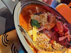 -令狐冲·炭烤活鱼(宝龙店)