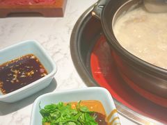 -捞神煲汤火锅(湖滨商业街店)