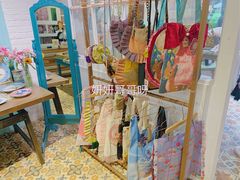 -恋物百货商店(华侨城店)