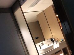 -莱卡酒店(深圳宝安西乡地铁站店)