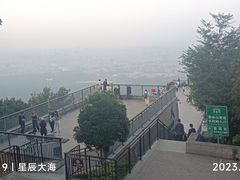 -紫金山山顶公园