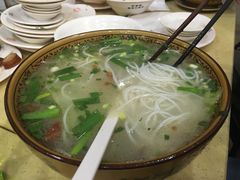 -桥香园云南过桥米线(金马碧鸡店)