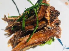 老底子民间熏鱼-筱爷叔·上海传统手工菜(玉树路店)