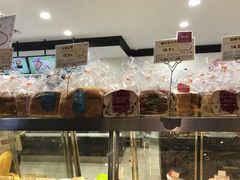 -山崎面包(百联世纪店)
