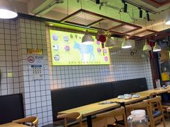 -夜牛潮汕鲜牛肉火锅店(翻身店)