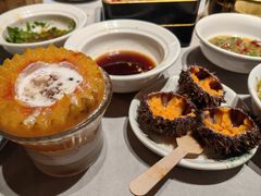 -雍容荟帝王蟹活龙虾展台自助(IFS黑金店)