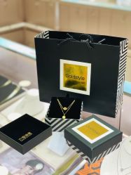 -六福珠寶(巴黎春天五角场店)