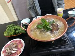 -藏味八珍特色火锅