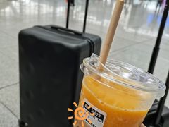 -星巴克(青岛火车北站候车大厅店)