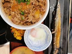 -食其家·牛丼咖喱(中山公园地铁站店)
