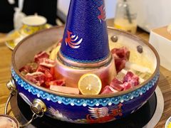 -毛辣果·贵州红酸汤牛肉火锅(西单店)