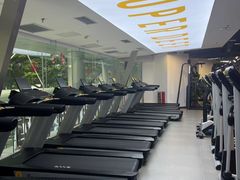 -超鹿运动(达信大厦店)