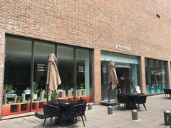 -今日艺术汇书店
