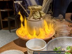 灶膛罐罐牛腩-吃饭皇帝大土家民族菜(荟聚店)