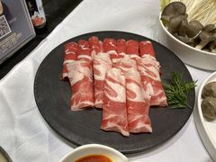 -红鼎豆捞·非遗鲍皇汤火锅(宝丰路店)