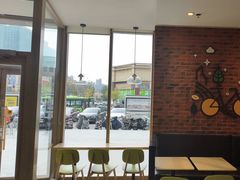 -德克士(华地广场店)