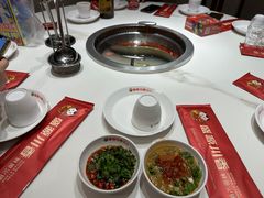 -盛源川香鱼火锅(西小区总店)