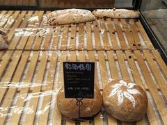 -Dough&Joe团憩(瑞虹天地月亮湾店)